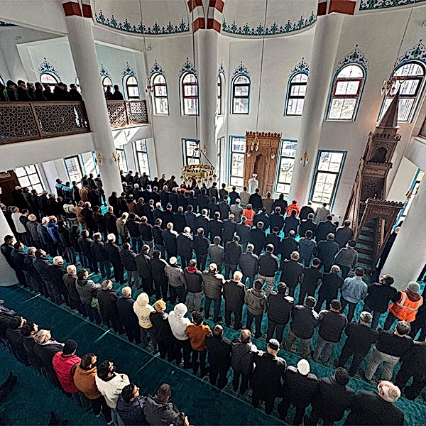 Cami Elektrikli Zemin Isıtma
